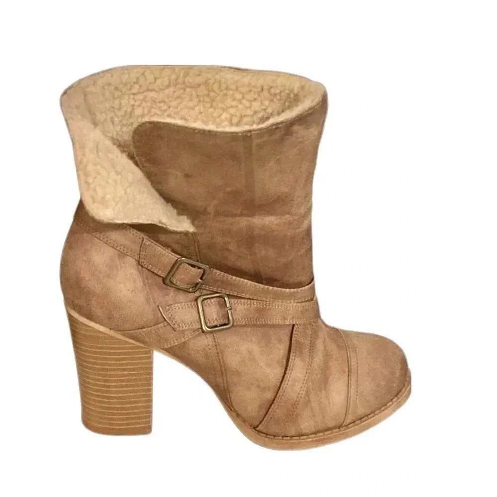 SHOE DAZZLE | Jamie Taupe Ankle Booties Fleece Lined, Chunky Block Heel Size 9.5